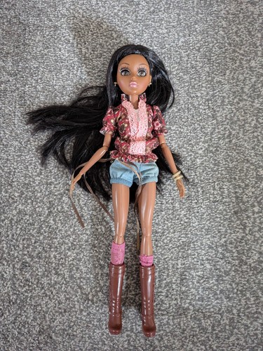 Moxie teenz doll - moxie, htf