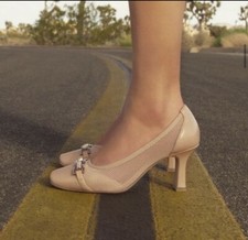 Caprice Beige Comb Medium Heel