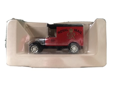 Lledo royal mail - royal,