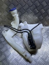 PEUGEOT 208 / CITROEN DS3 /  C3 MK2 09-16 WASHER BOTTLE + PUMP 9683988680