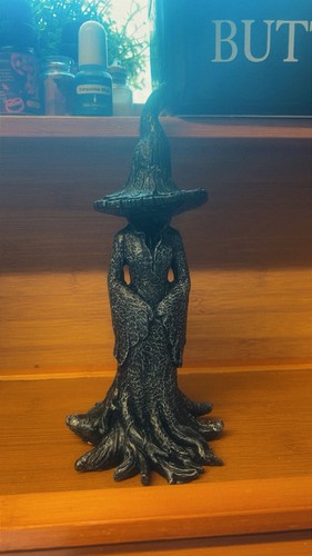 Halloween statue figurine - halloween,
