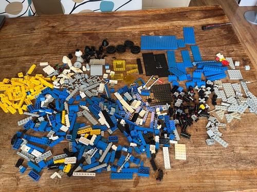 Lego space vintage lot parts - space,