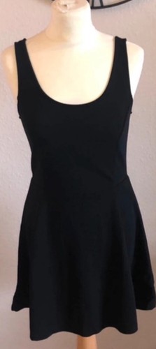 Little black dress - little,