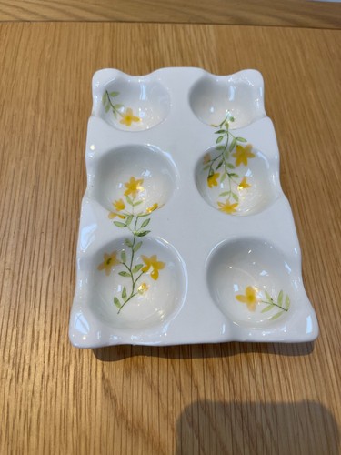 Egg holder yellow floral