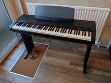 YAMAHA YPP-50 ELECTRIC PIANO