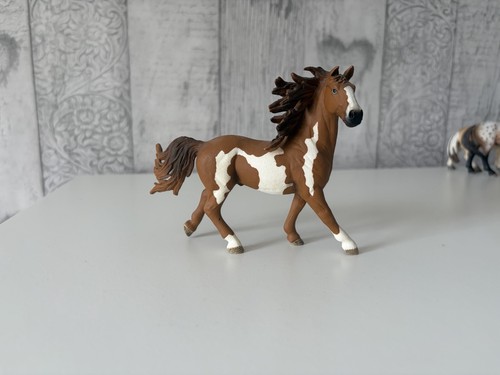 Schleich horse pinto stallion - schleich,