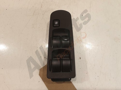 Mitsubishi colt 2011 window - mitsubishi,
