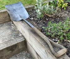 Vintage Garden Y Handle