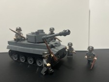German ww2 tank and figures