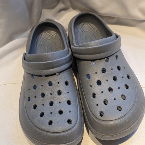 Mens slip clog ventilated - on,