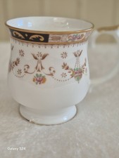 Queens fine bone china - china, cup
