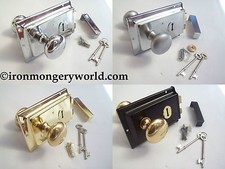 TRADITIONAL OLD VICTORIAN