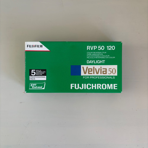 Fuji velvia 120 - fuji,