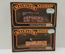 2 x MAINLINE 7 PLANK WAGONS