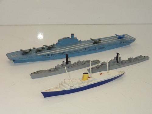 Triang minic waterline ships - triang,