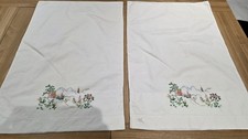 X2 Vintage  white Embroidered