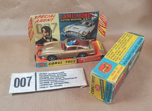 Corgi 261 007 aston martin - 261,