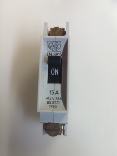 5915 type 2 15 amp - 2,