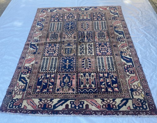 Medium handmade vintage rug - medium,
