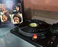 Technics SL-2000 Record Player