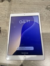 -Apple iPad 8th Gen 32GB -