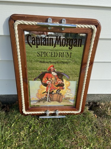 Captain morgan spiced rum - morgan,