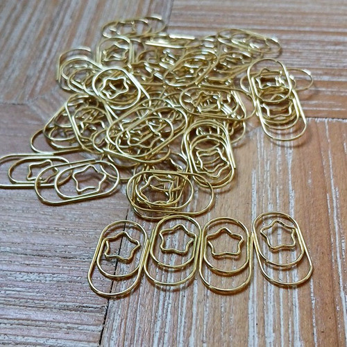 Gold metal star - star, centre