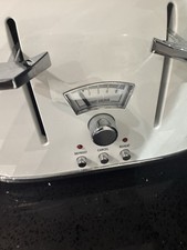 Delonghi Brillante 1.7L Kettle