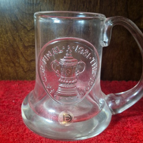 Dartington crystal 1981 - dartington, cup