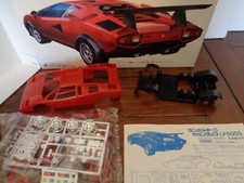 arii 1/24 lamborghini countach