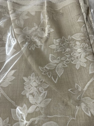 Ashley wilde fabric remnant - wilde,