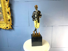 Bronze Sculpture Of a Golfer