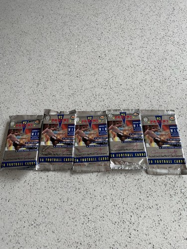 Panini cards 5 packs - 5,