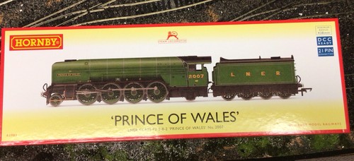 Hornby gauge r3983 class - hornby, p2