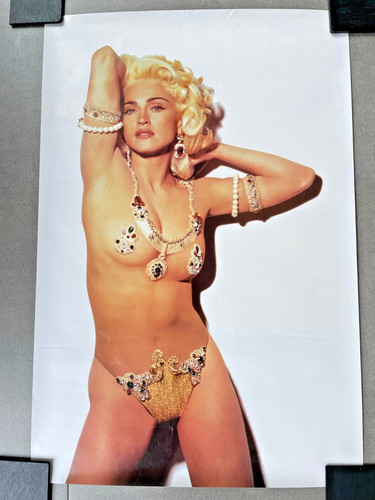 Madonna iconic 1991 - , "gold