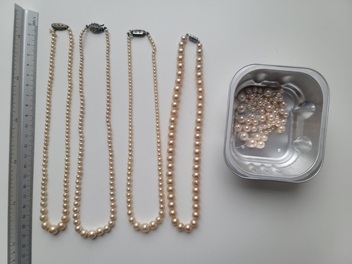 Job lot faux pearl - job,