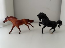 Breyer Stablemates Running Thoroughbred & Connemara pony