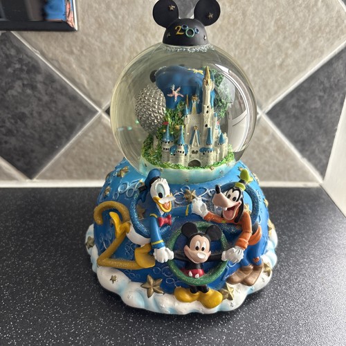 Walt disney world musical snow - walt,