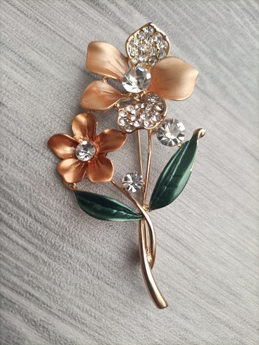 1960s vintage flower - flower, brooch