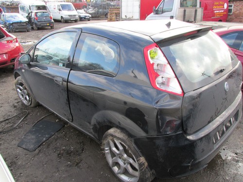 Fiat grande punto 2010 - fiat,