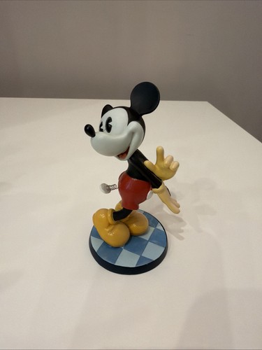 Euro disney vintage mickey - disney,