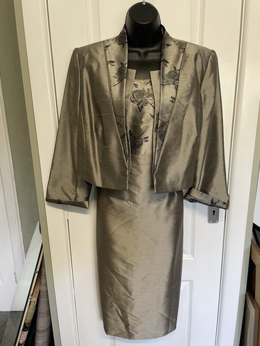 Roman olive green - olive, metallic