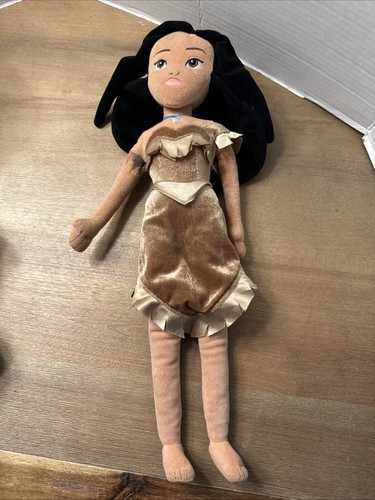 Rare disney store pocahontas - rare,