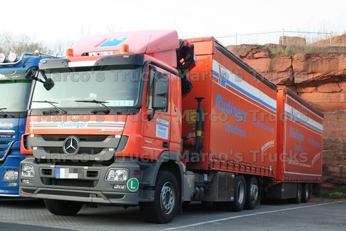 Truck photo mercedes benz - truck,