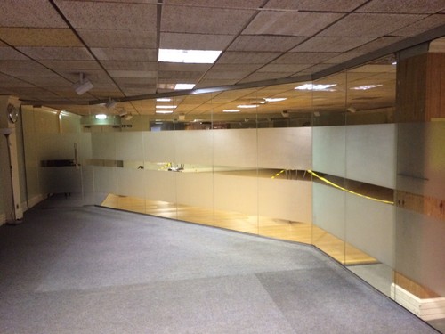 New shape corner - l, glass