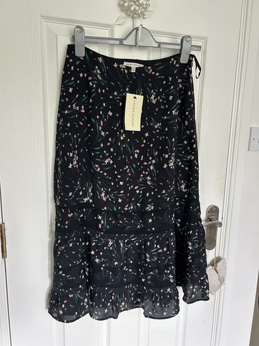 Laura ashley black floral silk - black,