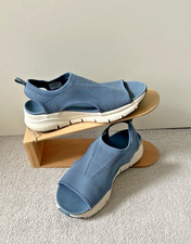 Skechers City Catch Arch Fit