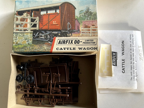 Airfix gauge cattle wagon - -,