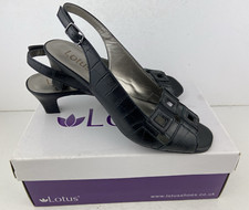 Lotus Women's Zabry Leather