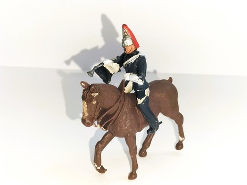 Britain herald mounted blues - britain's,